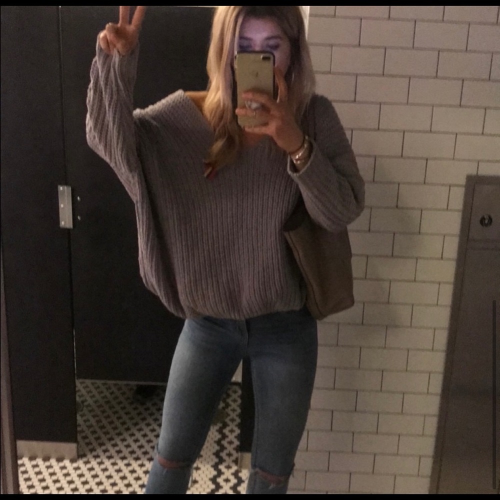 Sweater - Picture 2 of 3
